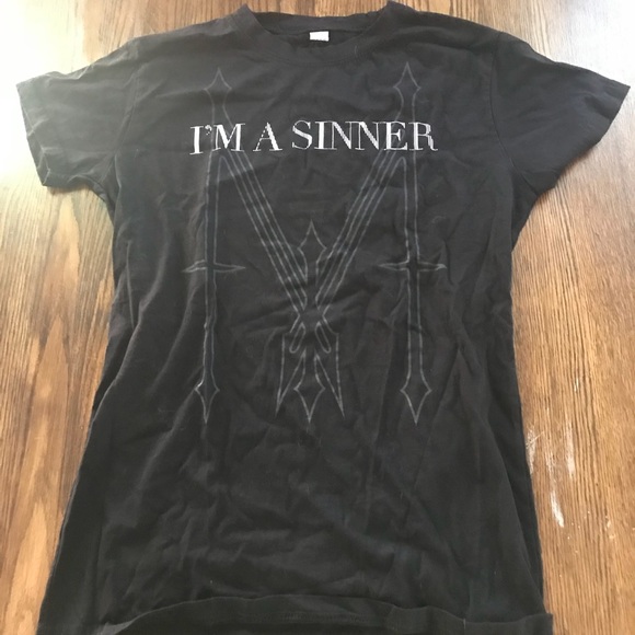 Tops - Madonna “ I am a Sinner” Concert tee